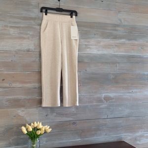 NWT RARE Lululemon Ribbed Crop Special Edition